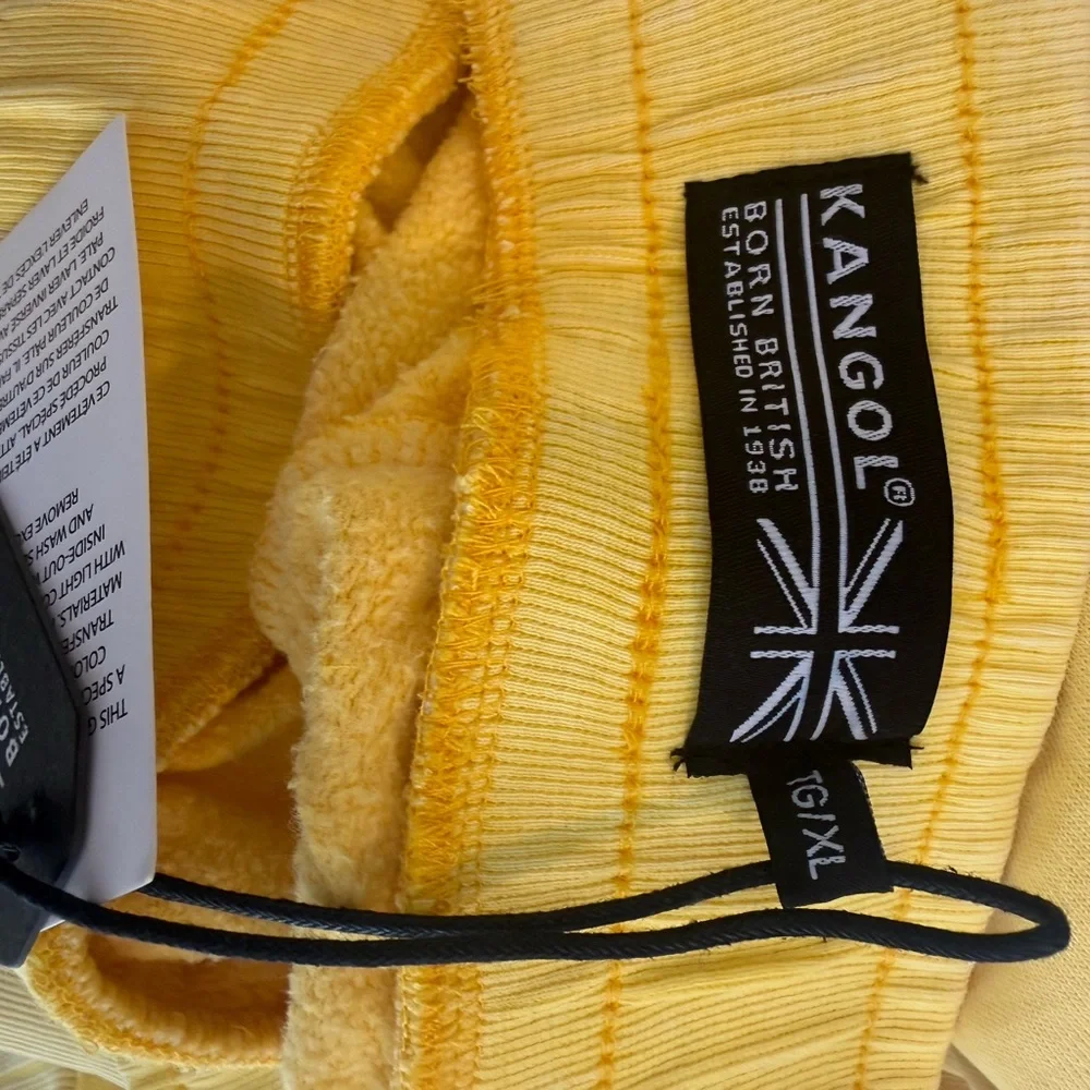 Kangol Pale Yellow Drawstring Joggers for Men or Women NWT - Picture 2 of 3